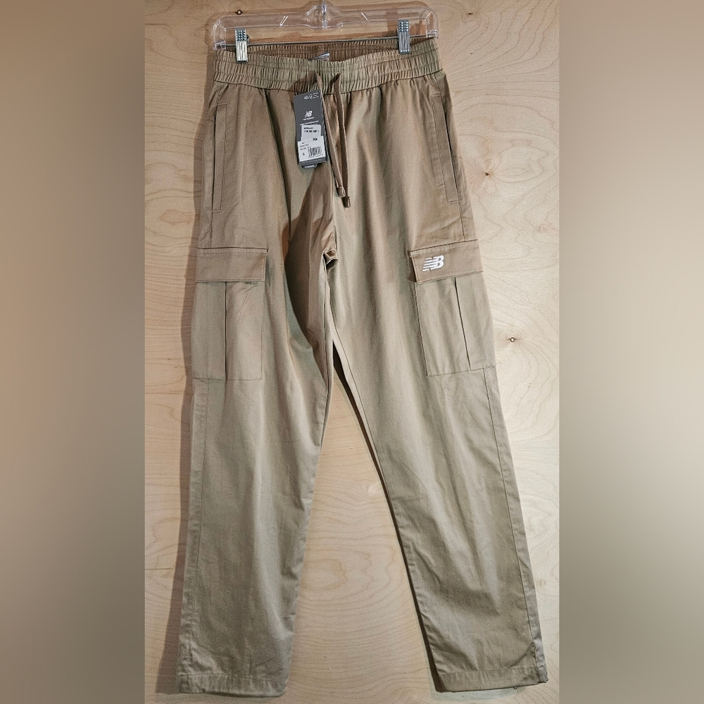 New Balance Men's Tan Cargo Pants Size Small
